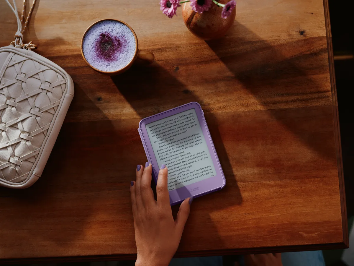 테두리를 없앤 새 Kindle